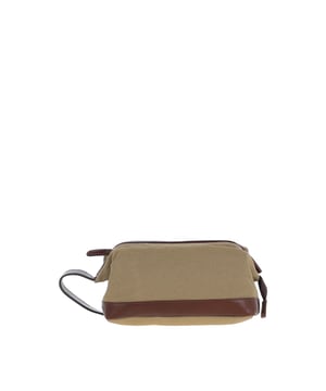 Ashwood's Country Life range presents a 100% genuine cow oily leather wash bag, perfect for work, commuting, and travel. Designed with fashion, style, practicality, and luxury in mind, it features one main zip compartment, an internal zip pocket, a canvas interior, and an easy-carry handle. Crafted from durable, eco-friendly leather that improves with age and wear, this bag adds a robust yet stylish finish to your essentials. Dimensions: (L) 27cm x (H) 13cm x (W) 14cm.