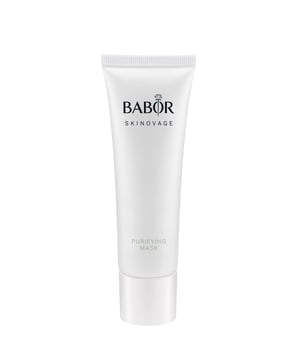 Verwandeln Sie Ihre Hautpflegeroutine mit der BABOR Skinovage Purifying Mattifying Mask, die speziell für fettige und zu Unreinheiten neigende Haut formuliert wurde. Diese kraftvolle Maske kombiniert natürliche Bioflavonoide, Kaolin und grüne Tonerde, um überschüssiges Öl zu absorbieren und den Glanz zu kontrollieren, während Salicylsäure wirkt, um Unreinheiten zu minimieren und zukünftigen Ausbrüchen vorzubeugen. Erleben Sie sichtbar klarere und verfeinerte Haut mit verbesserter Porenreinheit. Vegan und einfach anzuwenden, tragen Sie einfach eine 1-2 mm dicke Schicht auf die gereinigte Haut auf, dabei Augen und Mund aussparen, lassen Sie sie 5-10 Minuten einwirken und spülen Sie sie gründlich ab. Verwenden Sie die Maske 1-2 Mal wöchentlich für optimale Ergebnisse.
