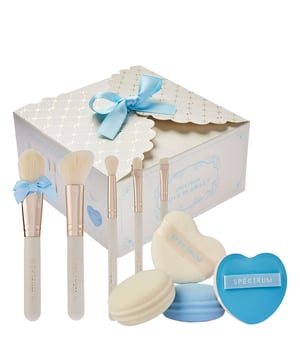 Treat yourself or delight someone special with the Spectrum Collections Love Is Sweet Set, inspired by delightful pastries. This exquisite collection features five midi-sized brushes for flawless application of foundation, blush, eyeshadow, lipstick, and brow products. It also includes two macaron-shaped blending sponges for an impeccable complexion and two uniquely textured heart-shaped puffs for perfect foundation and powder finishing. Sweet, stylish, and a must-have for any makeup lover, this set is perfect for creating stunning looks.