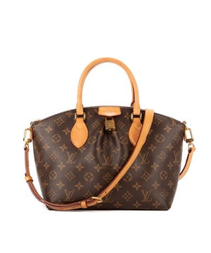 Louis Vuitton Taschen Boétie PM Taschen und Braun Beschichtete Leinwand und Goldenes Messing hardware. Das Produkt ist auf in einwandfreiem Zustand (AA).
  Abmessungen: 24.5x19x12.5 cm 
  Zubehör inklusive: Strap; Dustbag
  
  BrandCo Paris hat seltene Artikel und die besten Konditionen zu unglaublichen Preisen vorgestellt. Geduld lohnt sich! Kaufen Sie mit Vertrauen: Alle Artikel von BrandCo Paris sind von unserem Expertenteam ausgewählt und authentisch.
  Alle Artikel enthalten ein Echtheitszertifikat und wurden von BrandCo Paris übernommen.
  Tabelle zur Klassifizierung des Artikelzustands
  N (wie neu)
  AA (perfekter Zustand)
  A (ausgezeichneter Zustand)
  AB (sehr guter Zustand)
  B (gut/mittelmäßig)