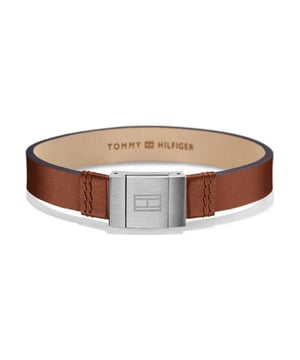 If you already own a Tommy Hilfiger watch or not this range of Tommy Hilfiger bracelet is a great way to accessorise your look. Using high quality materials and sublime craftsmanship you can be rest assured this Mens Bracelet 2700949 will last longer than most of your outfits.
