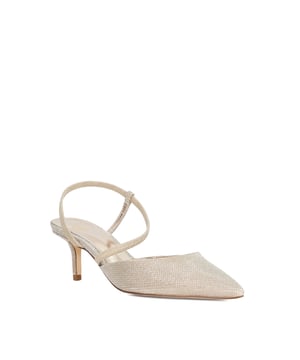 Step into subtle glamour with Chasing, a refined kitten heel that brings elegance with ease. Crafted from soft leather and finished in a shimmering fabric, this sleek style features a pointed toe and an asymmetric elasticated strap that gracefully curves around the ankle for a secure and flattering fit. Perfect for both occasion dressing and elevated everyday wear, Chasing adds a polished, contemporary touch to every step.