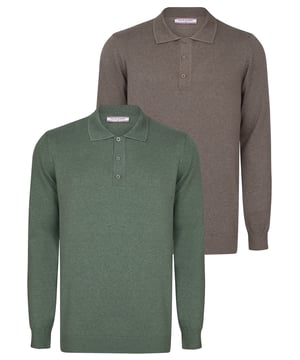 Entdecken Sie die perfekte Mischung aus Eleganz und Komfort mit dem langärmeligen Herrenpullover mit Polokragen von Felix Hardy. Aus 100% Baumwolle gefertigt, sorgt er für ein natürliches und angenehmes Tragegefühl. Das klassische Design mit dem geknöpften Polokragen und der geraden Silhouette sorgt für Vielseitigkeit in Ihrer Garderobe. Der Pullover ist aus hochwertigem 100%igem Baumwollstoff gefertigt, der weich und strapazierfähig ist. Mit seiner flexiblen Struktur und bequemen Passform bietet er ganztägigen Komfort. Er ist ideal für den täglichen Gebrauch, lässt sich mühelos mit Jeans, Hosen oder Chinos kombinieren und ist in verschiedenen Farben erhältlich, um individuellen Vorlieben gerecht zu werden. Er eignet sich für verschiedene Jahreszeiten und geht nahtlos vom Frühling in kühlere Sommer- und Herbsttage über. Kombinieren Sie ihn mit Jeans und Slippern für einen lässigen, aber raffinierten Look oder mit einer maßgeschneiderten Hose und eleganten Schuhen für eine Abendgarderobe. Bei kälterem Wetter können Sie es mit einer Jacke oder einem Mantel überziehen, um zusätzliche Wärme und Stil zu erhalten. Zu den Pflegehinweisen gehören: Handwäsche oder Maschinenwäsche in kaltem Wasser, Bügeln bei geringer Hitze und Verzicht auf Bleichmittel oder chemische Reinigung. Der mit viel Liebe zum Detail und aus hochwertigen Materialien gefertigte Felix Hardy Langarmpullover mit Polokragen für Herren verbindet Raffinesse mit Komfort und ist damit ein vielseitiges Kleidungsstück für alle Gelegenheiten der Saison.