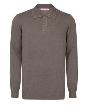 Der Felix Hardy Herren-Pullover mit Polokragen ist ein zeitloses Basic, das ein klares Design mit alltäglicher Vielseitigkeit verbindet. Mit seinem klassischen Polokragen und der schlanken Silhouette bietet er einen eleganten und dennoch entspannten Look, der sich für jede Gelegenheit eignet. Rippbündchen an Ärmeln und Saum sorgen für Struktur und Komfort, während das minimalistische Design die Kombination mit lässigen und eleganten Outfits erleichtert. Dieser Pullover ist mühelos stilvoll und ein Muss für raffinierte, unaufdringliche Outfits.