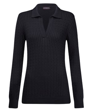 Der langärmelige Polopullover für Damen von Felix Hardy ist eine perfekte Mischung aus Komfort und Stil. Mit seinem raffinierten Strickmuster bietet dieser Pullover einen raffinierten Look, der sich sowohl für die Freizeit als auch für die elegante Garderobe eignet. Der klassische Polokragen verleiht ihm einen Hauch von Eleganz, während die langen Ärmel für Wärme an kühleren Tagen sorgen. Das hochwertige Material sorgt für ein weiches, atmungsaktives Gefühl auf der Haut und garantiert Langlebigkeit und Komfort. Dieser Pullover ist ein Muss für jede moderne Garderobe und eignet sich perfekt zum Überziehen oder als Einzelstück.