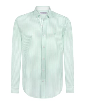 Das Felix Hardy Herren-Langarmhemd mit Streifen ist ein raffiniertes Must-have für jede Garderobe und kombiniert klassischen Stil mit moderner Schnittführung. Dieses Hemd aus hochwertigem, atmungsaktivem Stoff bietet ein angenehmes und weiches Tragegefühl und eignet sich daher ideal für den ganzen Tag. Das zeitlose Streifenmuster verleiht ihm einen Hauch von Eleganz und macht ihn perfekt für sowohl legere als auch formelle Anlässe. Mit seiner Knopfleiste vorne und dem knackigen Kragen behält das Hemd einen scharfen und strukturierten Look, während die langen Ärmel mit verstellbaren Manschetten für Vielseitigkeit sorgen. Ob zu einer Hose für formelle Anlässe oder zu Jeans für ein entspanntes und dennoch elegantes Outfit – dieses gestreifte Hemd ist ein vielseitiges Teil für jede Garderobe.