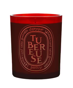 Experience the enchanting aroma of the Diptyque Tubéreuse Scented Candle, a 300g masterpiece that blends sensual tuberose with fresh green notes. This candle offers an intoxicating depth of floral fragrance, featuring milky freshness and soft white floral accents enriched with delicate fruity tones. Enjoy approximately 75 hours of burn time, and for optimal results, burn for 2-3 hours on the first use to ensure even melting. Regularly trim the wick to a length of 3-5mm for a clean and lasting burn.