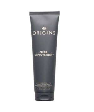 Transform your skincare routine with the Origins Active Charcoal Detoxifying Cleanser. This innovative gel-to-foam formula deeply cleanses while detoxifying your skin, effectively removing pore-clogging oil, pollution, and makeup. Infused with salicylic acid to decongest and bamboo charcoal to purify, it leaves oily skin feeling refreshed and revitalized without dryness. Enjoy a clearer, more refined complexion and a hint of fresh mint with every wash. For best results, use daily before applying your moisturizer. Suitable for oily skin types.