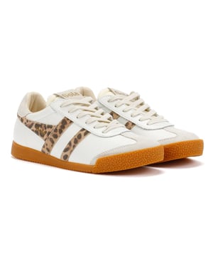 Heritage inspired Gola trainers with a premium leather and suede upper for a timeless look. Finished with a durable gum outsole for classic style and reliable traction.