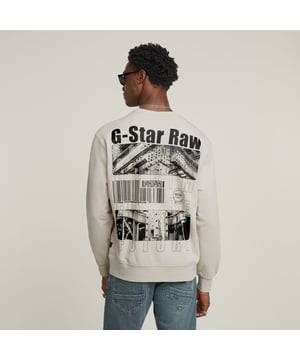 Ribbed neckline. Ribbed cuffs and waist. G-STAR graphic print at the chest and back. No closure. Sweater Substance Back Graphic is designed in a relaxed fit and offers ribbed edges and a graphic print at the chest and back. 100% Organic cotton. Built-in stretch. Sweat fabric. Loose