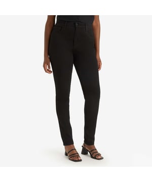 Classic five pocket style.Zip fly.High waist.Skinny legs.Fitted cut at the hips and thighs.Levi's® Sculpt with 4-way stretch is an innovative all-direction stretch that delivers extra mobility and comfort.
