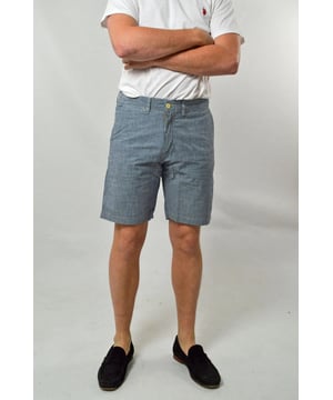 These will be your go to favourite summer shorts - cool, comfortable and stylish. In a wide choice of colours, you'll be back for another pair soon!
Light Weight Cotton fabric, above knee length
Sizing is as expected
Inside Leg Length:9".