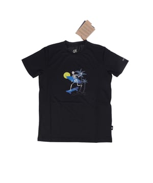 Dare 2B Juniors Amuse II Lichtgewicht T-shirt. Het T-shirt met korte mouwen voor kinderen zit boordevol eigenschappen om ze fris te houden, het droogt snel en voert vocht af naar de oppervlakte. Het lichtgewicht ontwerp houdt ze comfortabel op de fiets of tijdens het hardlopen in het park. Afgewerkt met een leuke print. Materiaal: 100% katoen. Ref: DKT452800.