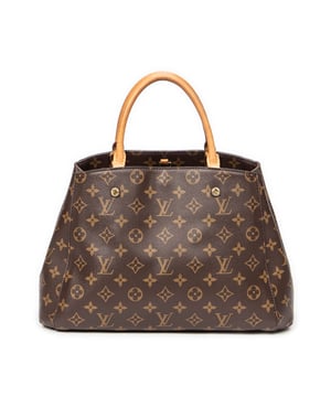 Louis Vuitton Taschen Montaigne MM Umhängetasche und Braun Beschichtete Leinwand und Goldenes Messing hardware. Das Produkt ist auf in ausgezeichnetem Zustand (A).
  Abmessungen: 35x24x14 cm 
  Zubehör inklusive: Strap; Cadenas; Keys in Clochette
  Hinweise zu Riemen/Griff: Leicht dunkel
  BrandCo Paris hat seltene Artikel und die besten Konditionen zu unglaublichen Preisen vorgestellt. Geduld lohnt sich! Kaufen Sie mit Vertrauen: Alle Artikel von BrandCo Paris sind von unserem Expertenteam ausgewählt und authentisch.
  Alle Artikel enthalten ein Echtheitszertifikat und wurden von BrandCo Paris übernommen.
  Tabelle zur Klassifizierung des Artikelzustands
  N (wie neu)
  AA (perfekter Zustand)
  A (ausgezeichneter Zustand)
  AB (sehr guter Zustand)
  B (gut/mittelmäßig)