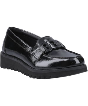 Met zijn trendy dikke zool, kwalitatief lakleer en instapperstijl is de Francis perfect om er goed uit te zien en je comfortabel te voelen gedurende de schooldag