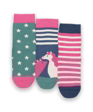 90% organic cotton 8% polyamide 2% elastane | Proud to be certified to the Global Organic Textile Standard (GOTS) | Pig pannage, star and stripe designs | Three pack | Made in Turkey | Machine washable at 40 degrees, or at 30 degrees to be kinder to the planet