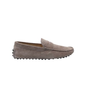 Empfohlener Verkaufspreis
Diese eleganten und luxuriösen Pennyloafer von Tod's verleihen Ihren Outfits das gewisse Etwas. Sie sind sorgfältig aus Wildleder gefertigt und mit feinen Nähten und einem Riemen mit Penny-Halterung versehen. Die Laufsohle ist mit Gumminoppen versehen.

Tod's Gommino Loafer aus beigem Wildleder
Material: Wildleder
Farbe: Beige
Größe: UK 7,5/US 8,5
Zustand: Sehr gut
Gebrauchsspuren: Leichte Gebrauchsspuren
Artikelnummer: 207077