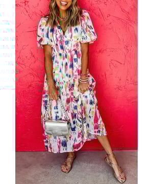 Modern und künstlerischer abstrakter Druck  
Kurze Puffärmel für eine charmante Silhouette  
Eleganter V-Ausschnitt, der das Dekolleté schmeichelt  
Vorteilhafter Hochbundschnitt  
Gestufte Maxi-Länge für zusätzlichen Eleganz  
Material: 100 % Polyester