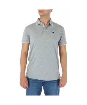 Marke: North Sails.
  Geschlecht: Manner.
  Typ: Polo.
  Saison: Fruhling/Sommer.
  Farbe: Grau.
  Armel: Kurz.
  Kragen: Polo.
  Artikelnummer: 902409.
  Zusammensetzung: 100% Baumwolle.
  Waschen: Maschinenwasche bei 30Â°.