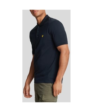 Marca: Lyle & Scott.
  Genero: Hombre.
  Tipo: Polo.
  Temporada: Primavera/Verano.
  Color: azul.
  Patron: estampado.
  Mangas: cortas.
  Codigo del articulo: SP400VOG.
  Composicion: 97% algodon 3% elastano.
  Lavado: lavar a maquina a 30Â°.