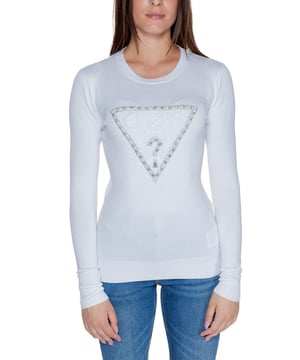 Jersey de punto blanco de manga larga y cuello redondo.
  Marca: Guess.
  Genero: Mujeres.
  Tipo: Punto.
  Temporada: Otono/Invierno.
  Color: blanco.
  Patron: liso.
  Cierre: slip on.
  Mangas: largas.
  Escote: cuello redondo.
  Codigo del articulo: W4YR31 Z2NQ2.
  Composicion: 82% viscosa 16% poliamida y 2% lycra.
  Lavado: lavar a maquina a 30Â°.