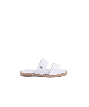 Merk: Tommy Hilfiger
  Model: FW0FW07931YBL
  Kleur: Wit
  Samenstelling: 100% Leer
  Gemaakt in China
  Ontworpen voor vrouwen