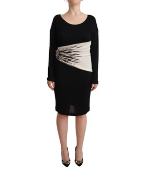 Gloednieuw met tags
  Gemaakt van 100% viscose
  Boothals en lange mouwen
  Klassieke zwarte en zilveren kleur
  Details van het logo
  Geschikt voor vrouwen