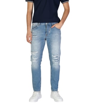 Marke: Antony Morato.
  Geschlecht: Manner.
  Typ: Jeans.
  Saison: Fruhling/Sommer.
  Farbe: blau.
  Muster: einfarbig.
  Verschluss: Reissverschluss und Knopf.
  Taschen: Vorder.
  und Gesasstaschen.
  Details: Used.
  Effekt.
  Artikelnummer: MMDT00289.
  FA700140.
  Zusammensetzung: 100% Baumwolle.
  Waschen: Maschinenwasche bei 30Â°.
