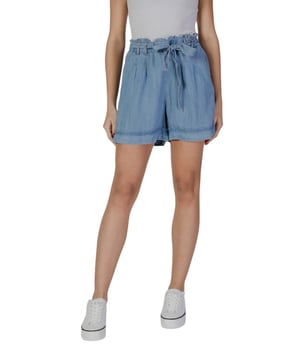 Marca: B.young.
  Genero: Mujeres.
  Tipo: Pantalones cortos.
  Temporada: Primavera/Verano.
  Color: azul.
  Patron: liso.
  Codigo del articulo: 20812891.
  Composicion: 100% lyocell.
  Lavado: lavar a maquina a 30Â°.