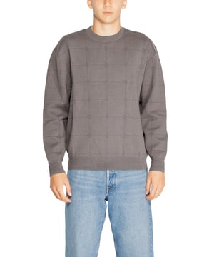 Merk: Armani Exchange
  Geslacht: Mannen
  Type: Gebreide kleding
  Seizoen: Herfst/Winter
  Kleur: Grijs
  Patroon: Effen
  Sluiting: Slip
  on
  Mouwen: Lang
  Halslijn: Ronde hals
  Samenstelling: 52% Katoen 48% Polyamide
  Artikelcode: 6DZM6C ZM5AZ