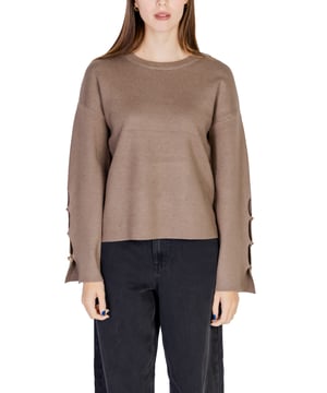 Merk: Vila Clothes
  Geslacht: Dames
  Type: Gebreide kleding
  Seizoen: Herfst/Winter
  Kleur: bruin
  Mouwen: lang
  Halslijn: ronde hals
  Artikelcode: 14098875
  Samenstelling: 50% polyester 50% viscose
  Wassen: machinewas op 30Â°
