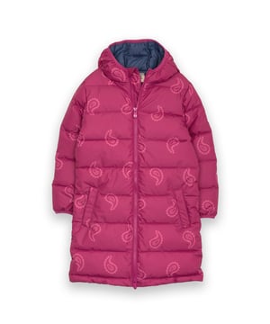 Shell, wadding and lining: 100% recycled polyester | Made from OEKO-TEX approved fabric | Polka paisley all-over print | Berry pink | Longline fit | 2-way zip opening for extra comfort and ease | Front welt pockets | Elasticated cuffs | Hooded with protective chin stand | Splashproof fabric | BIONIC FINISH®ECO - Fluorine-free, water repellent finish for ultimate performance | Care: Pat and plump me after washing and air drying to regain my feather-like feel | Made in China | Machine washable at 30 degrees