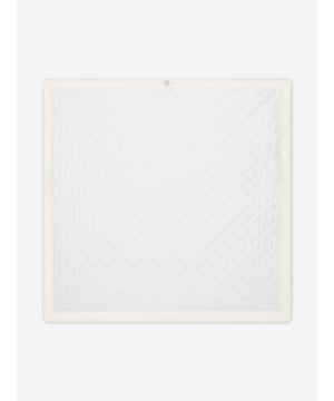 Dolce Gabbana project exquisite concepts into their beautifully crafted aesthetics. This baby unisex blanket is part of the Newborn Logomania Collection which evokes sweetness and elegance. Made in Italy Cotton Interlock Blanket Embroidered Lurex DG Logo Jacquard Trims With DG Logo and Polka-Dot Detailing Cotton Jersey Lining Light Insulated Padding Placed Print May Vary Due to Handmade Nature 72 x 72cm 100 Cotton