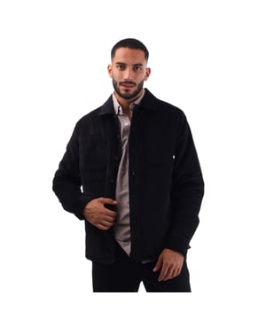 The relaxed fitting Hunter overshirt from Farah is crafted from a soft  peached corduroy and features a warm padded lining. 2 workwear-inspired chest pockets complete with Farah logo tab branding complete this easy to wear  versatile garment.