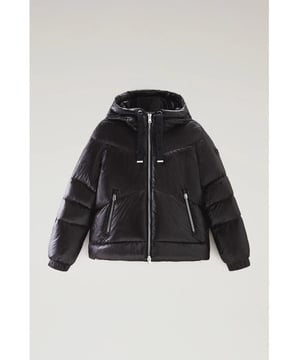 Brand: Woolrich
  Gender: Women
  Type: Jackets
  Season: Fall/Winter
  Color: black
  Fastening: with zip
  Sleeves: long
  Neckline: turtleneck
  Collar: hood
  Pockets: front pockets
  Article code: B_44694
  Composition: 100% polyamide
  Washing: machine wash at 30Â°
Material: Polyamide