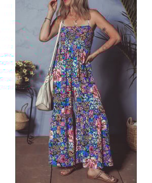 Rosa Blumen Smocked Bust Spaghetti-Träger Weitbeiniger Jumpsuit
  Blumenmuster und smocked Bust sorgen für einen schmeichelhaften und modischen Look
  Spaghetti-Träger betonen die Schultern und verleihen einen Hauch von Eleganz
  Weitbeiniges Design bietet eine bequeme und trendige Silhouette
  Hochwertiges und weiches Material garantiert eine leichte und pflegeleichte Option