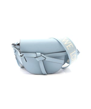 Crafted from refined leather material.
  Features a versatile and adjustable strap.
  Perfect for daily use and various occasions.
  Offers a comfortable and stylish design.