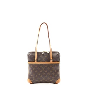 Bolso de mano con cierre de cremallera superior.
  Diseno para versatil.
  El material duradero garantiza la longevidad.