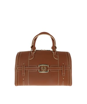 Merk: Pollini
  Geslacht: Dames
  Type: Tassen
  Seizoen: Alle seizoenen
  Kleur: bruin
  Sluiting: met ritssluiting
  Zakken: binnenzakken
  Afmetingen (cm): 33x20x16
  Details: handtas met schouderriem
  Samenstelling: 100% polyurethaan
  Artikelcode: SC4529PP0ISB0200