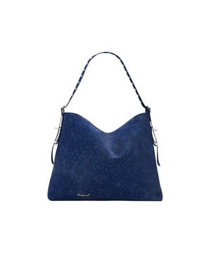 Marca: Desigual.
  Genero: Mujer.
  Tipo: Bolsos.
  Temporada: Otono/Invierno.
  Color: azul.
  Cierre: con cremallera.
  Bolsillos: bolsillos interiores y exteriores.
  Tamano (cm): 27.5x39x7.
  Detalles:.
  bolso de mano.
  Codigo de articulo: 25WAXPBB.
  Composicion: 100% poliuretano.