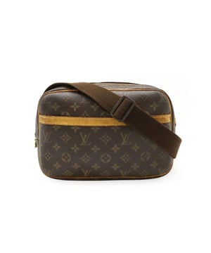 Features an adjustable shoulder strap
  Designed as a crossbody bag
  Ideal for daily necessities
Material: Canvas