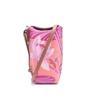 Lederen constructie
  Voorzien van bloemen
  en visprint
  Crossbody stijl
  Ideaal voor het meenemen van benodigdheden