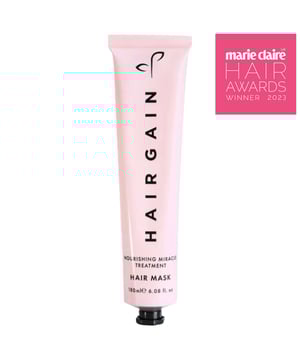 Transform your hair with the Hair Gain Vegan Hair Mask. This luxurious mask hydrates and nourishes, reducing hair shedding and breakage. Formulated with AnaGain™, it stimulates hair growth and protects against heat damage. Suitable for all hair types, this 100% vegan formula is free from harmful additives and comes in eco-friendly packaging. For best results, apply to clean, towel-dried hair for 5-10 minutes before rinsing.