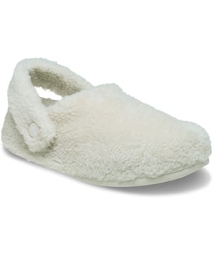 No plans are the best plans for our fuzzy-all-over Classic Cozzzy Slipper. We've transformed our iconic Classic Clog into the perfect staying in shoe for those days when relaxing is all you have on the agenda.
