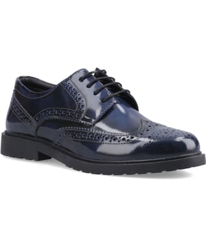 De Verity Brogue heeft een vetersluiting en een flexibele zool om de voeten de hele werk- of schooldag comfortabel te houden.