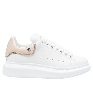 Composition: 100% calf leather  

Inner: Leather
Insole: Leather
Sole: Rubber
Round toe
Perforated detail
Branded insole
Front lace-up closure
Top and back logo detail
Back zip detail
Made in  Italy
Gender: WOMEN
Product code: 769116WIEE1_8780
Barcode: 8135814742
Code: SHO MQ 2 SK SS25 12536