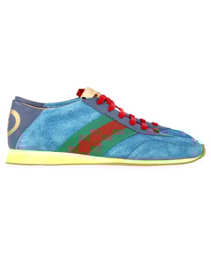 VINTAGE, RRP AS NEW
Gucci’s Web Rocket Sneakers in rich blue suede are the perfect combination of retro athletic flair and modern luxury. Featuring the house’s iconic orange and green web detail along the sides, plus a scalloped leather eyelet panel, these sneakers are made to stand out while staying effortlessly wearable.


Gucci Web Rocket Sneakers in Blue Suede
Condition: very good
Signs of wear: No visible sign of wear. No Mark at insole.,  Very light mark at soles.
Packaging: None
Color: blue
Material: Suede | suede
Size: EU | 42
Measurements: Heel height: 20; Insole length: 300
SKU: NAPPUGBSH507542W