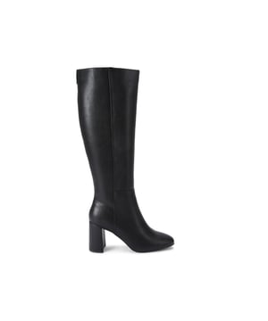 This knee high ankle boot is crafted from a black leather alternative. The heel is in a block style and there is a crystal pink stud on the back of the ankle shaft. Heel height: 8cm.