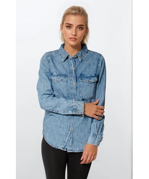 This lightweight blue denim shirt is a must-have staple for everyday wear. Crafted from soft cotton for comfort. Cut with a classic collar and front chest pockets, team with jeans or leggings for a casual look, or wear loose over a cami as an overshirt.

26" Shoulder to Hem.