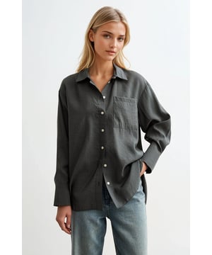 This lightweight shirt is a timeless choice that can be styled up or down for almost any occasion.

28" Shoulder to Hem.